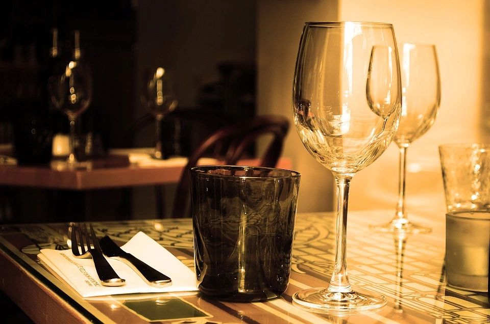 wine glass wine glass